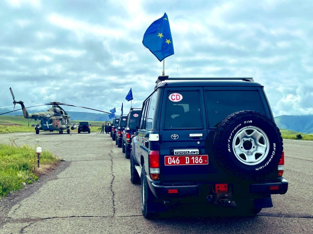 Ermenistan'daki AB  Gözlem Misyonu'na ateş açıldı